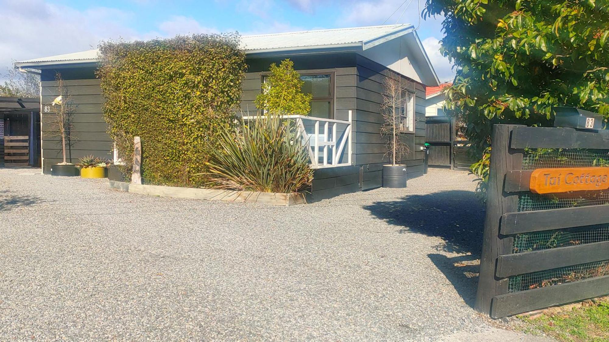 Tui Cottage Martinborough Exterior photo